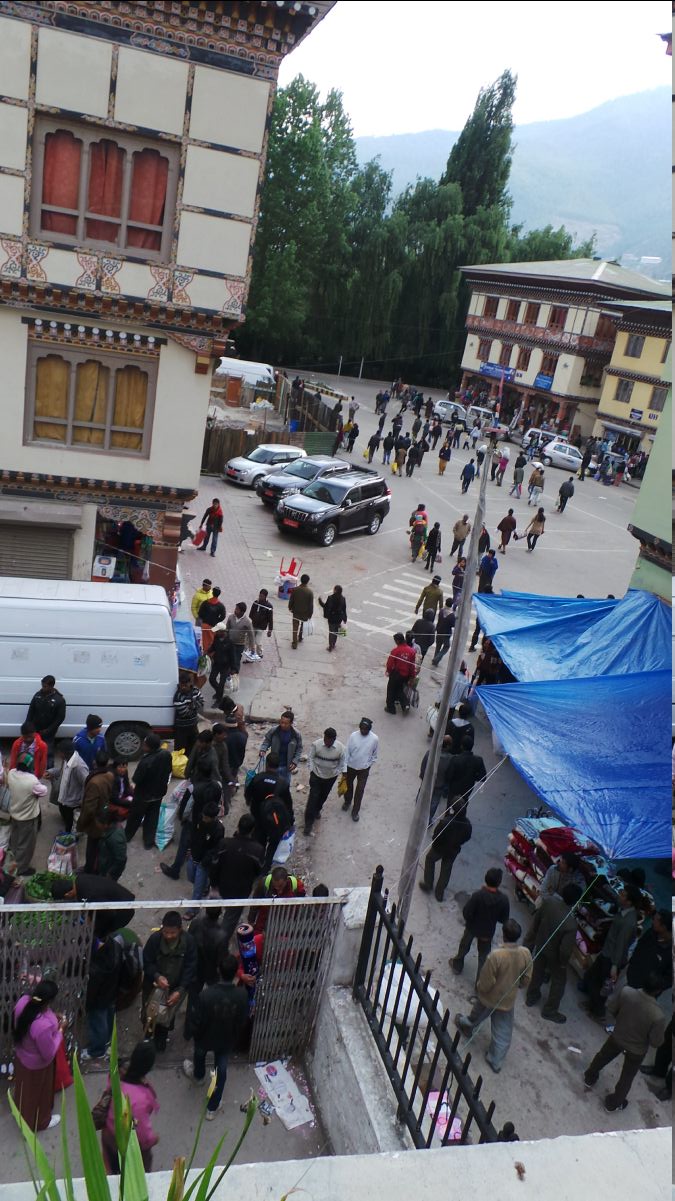 Local Market06